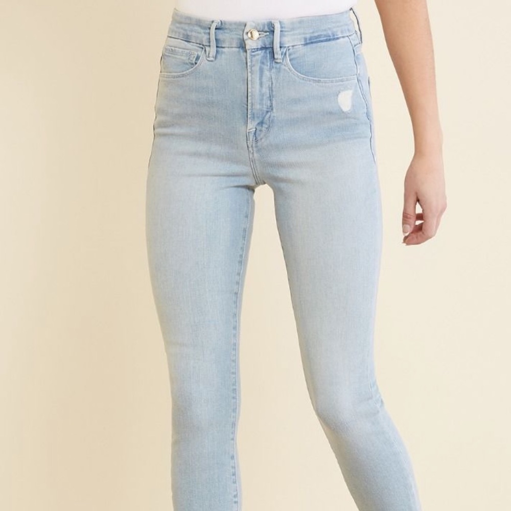 Good American “Good Waist Crop” jeans!